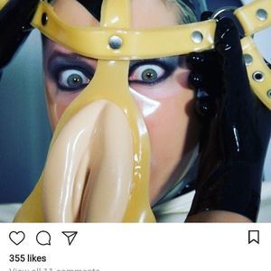 Meet your Posher, Nuviza